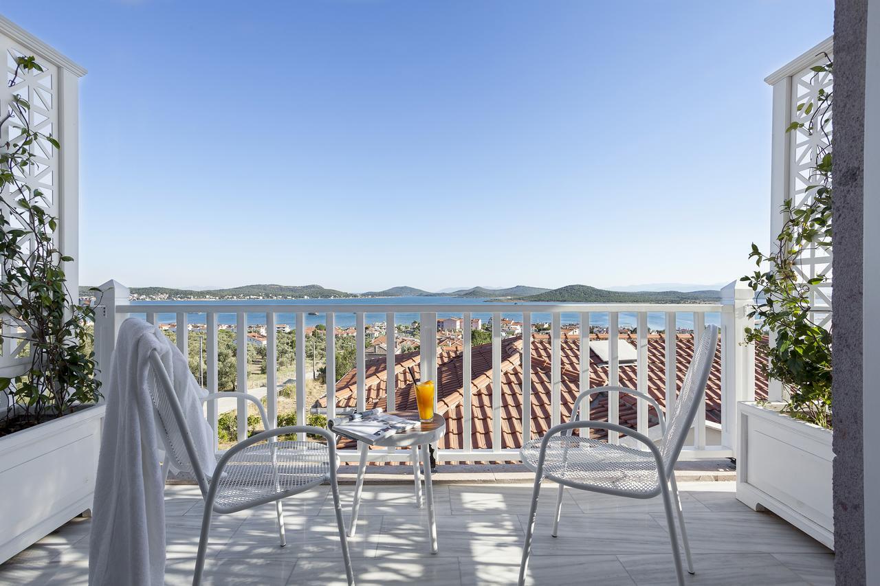 Cunda Pur Beyaz Hotel Exterior photo